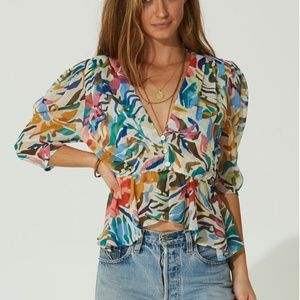 Jens Pirate Booty Gorgeous 100% Rayon Blouse